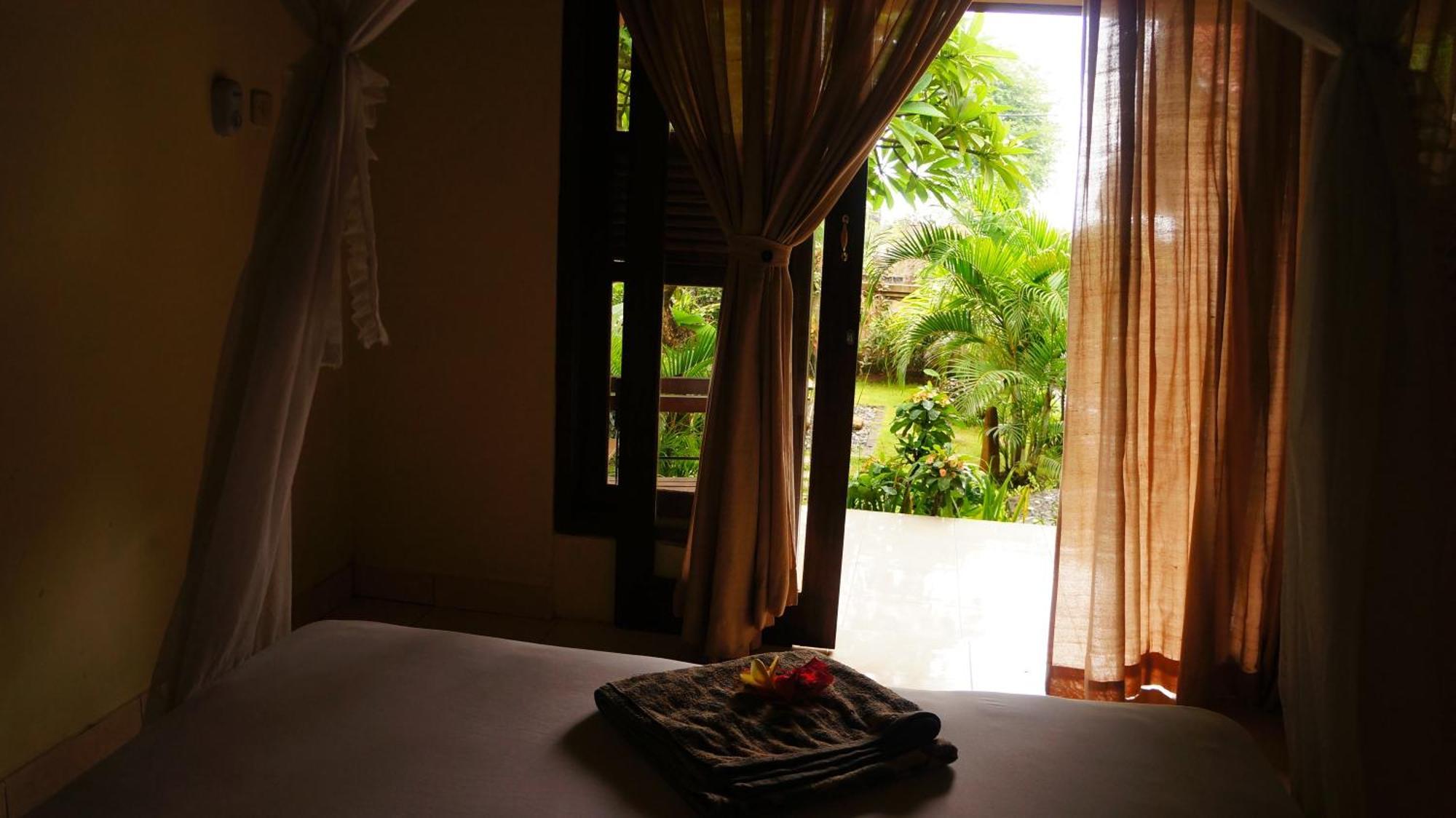 Rumahku Homestay Amed  Exterior photo